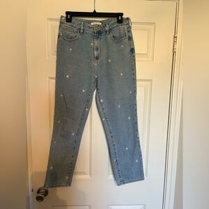 Mom Jeans with Daisy flower Embroidery